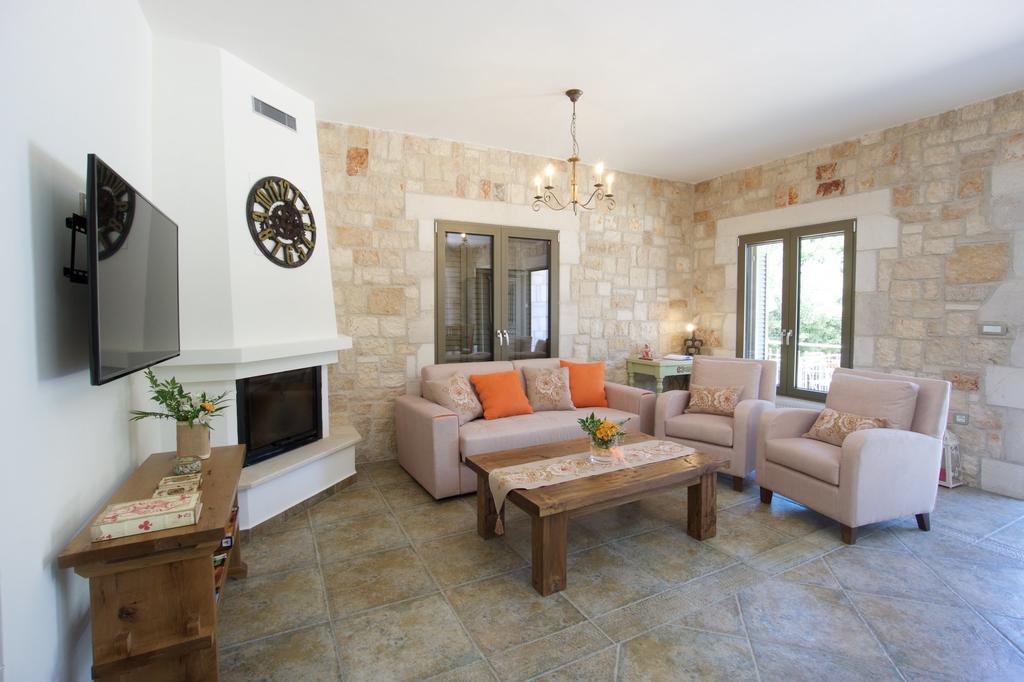 Forest Villas Kefalonia Logarata 外观 照片
