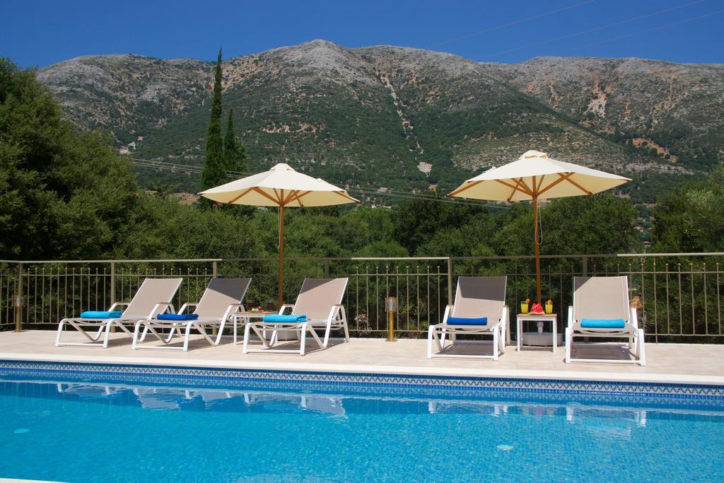 Forest Villas Kefalonia Logarata 外观 照片