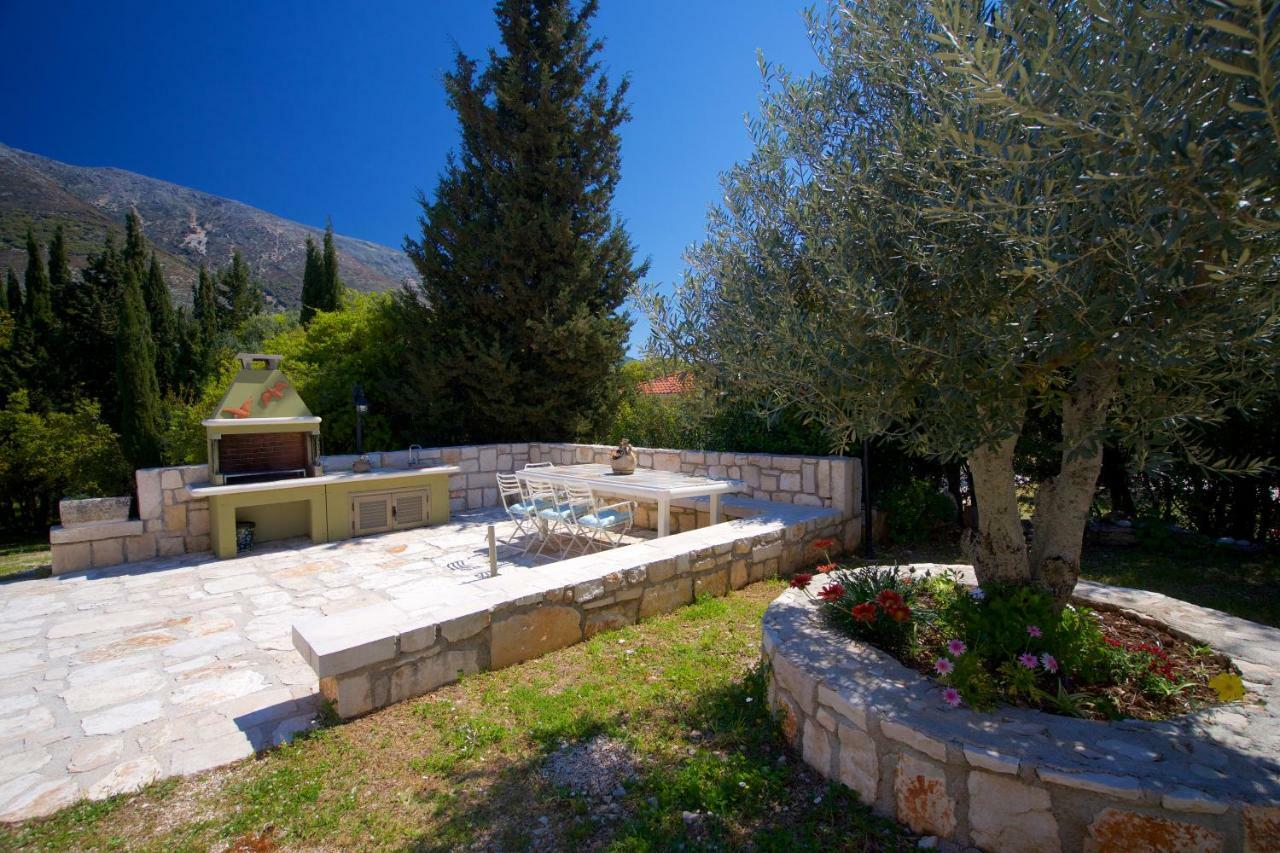 Forest Villas Kefalonia Logarata 外观 照片