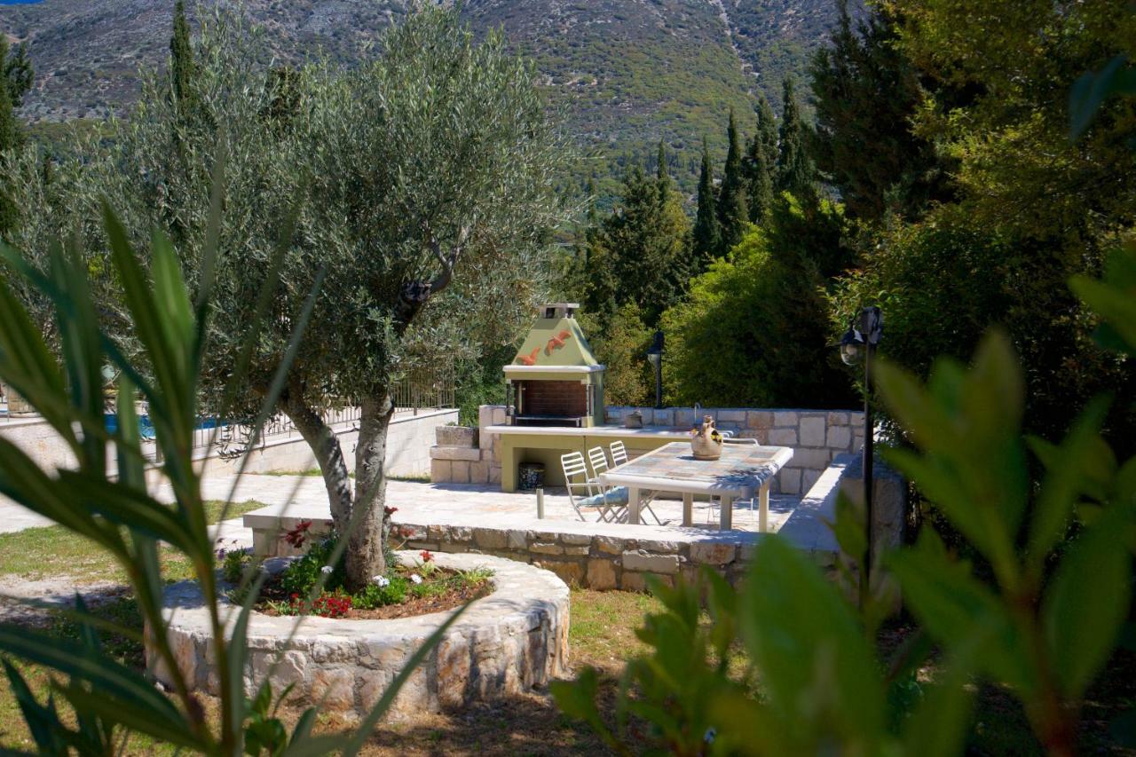 Forest Villas Kefalonia Logarata 外观 照片